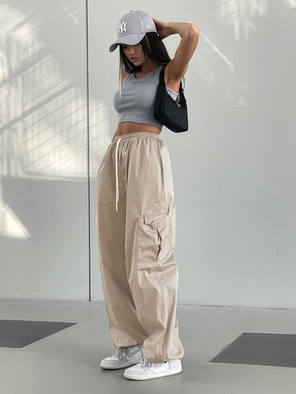 Relaxed Pocket Cargo Pants