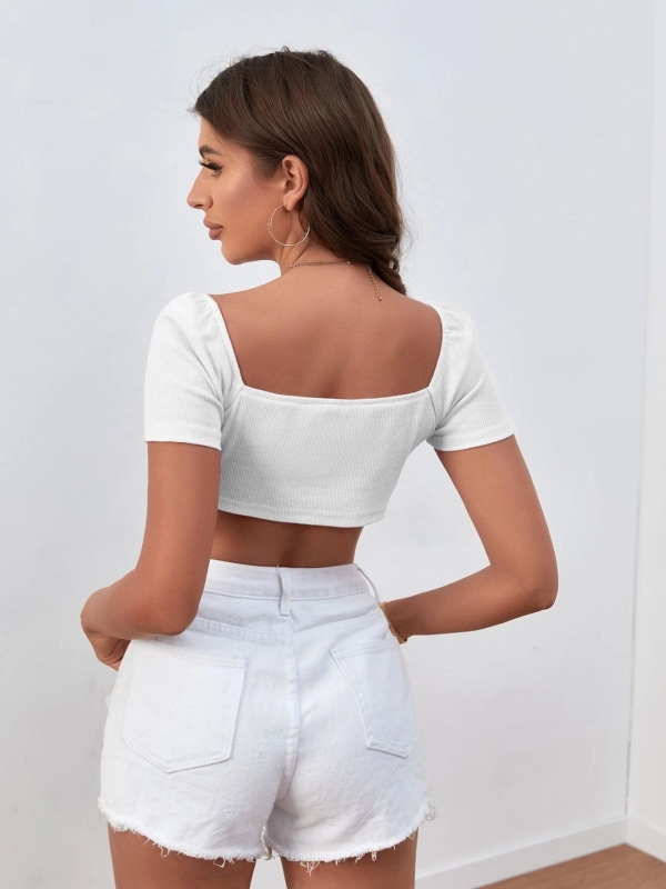 Square Neck Solid Midriff-baring Super Crop Top